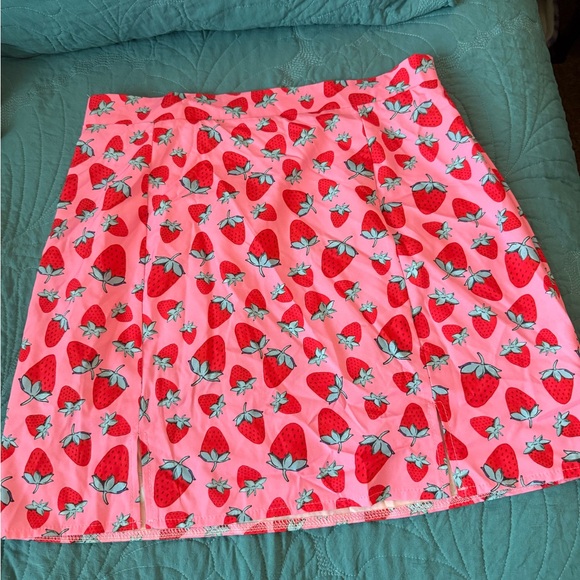 Dresses & Skirts - Strawberry Print Pink Skirt